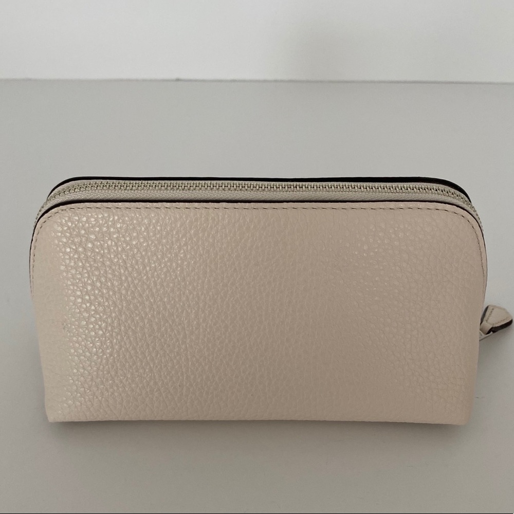 Coach x Disney Dumbo Cosmetic Case - Picture 6 of 8